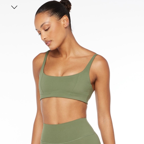 CSB Callie Crop in Clover - Picture 2 of 3